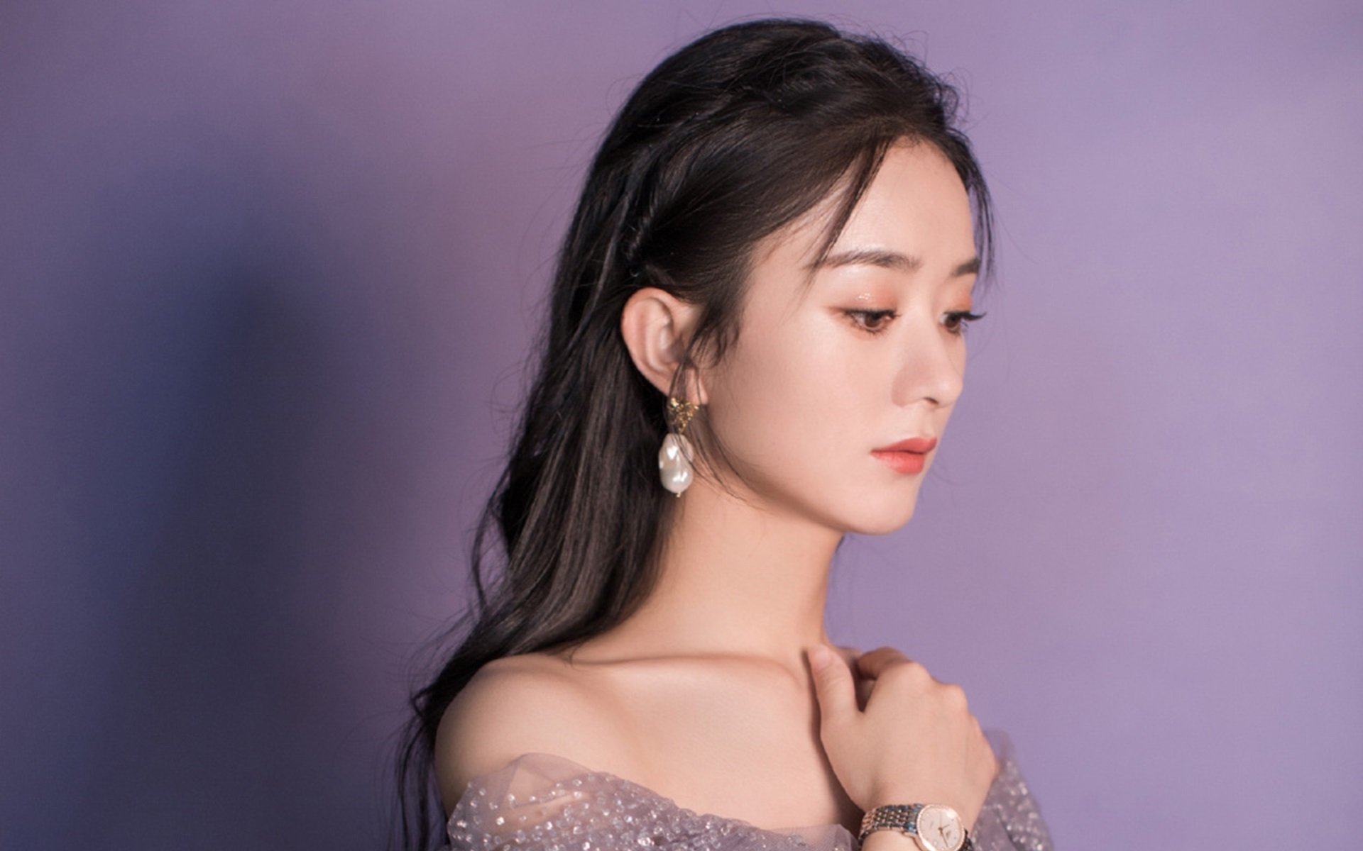 乐鱼体育登录-马洛卡依靠全队协防减少射门威胁，马洛卡是什么意思