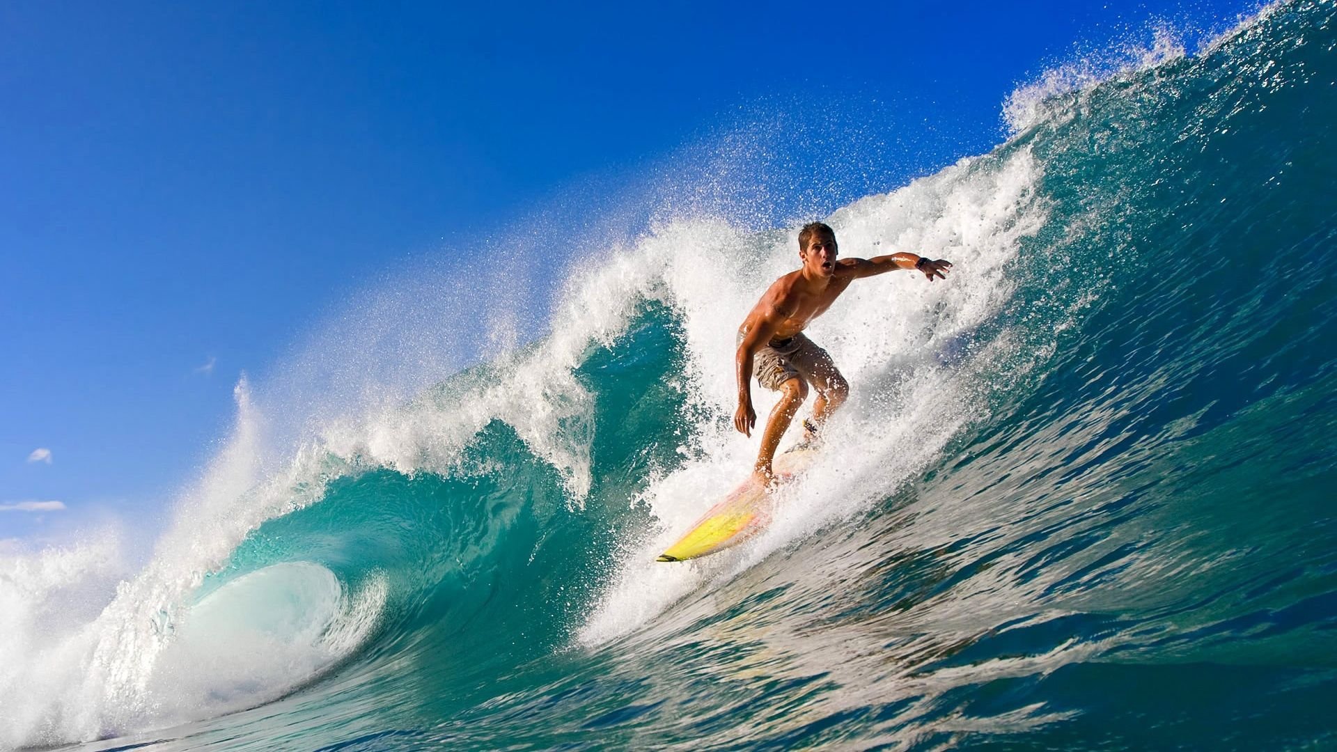 卡普尔的全能技巧和无畏突破能力,让袋鼠队在关键时刻逆转局势