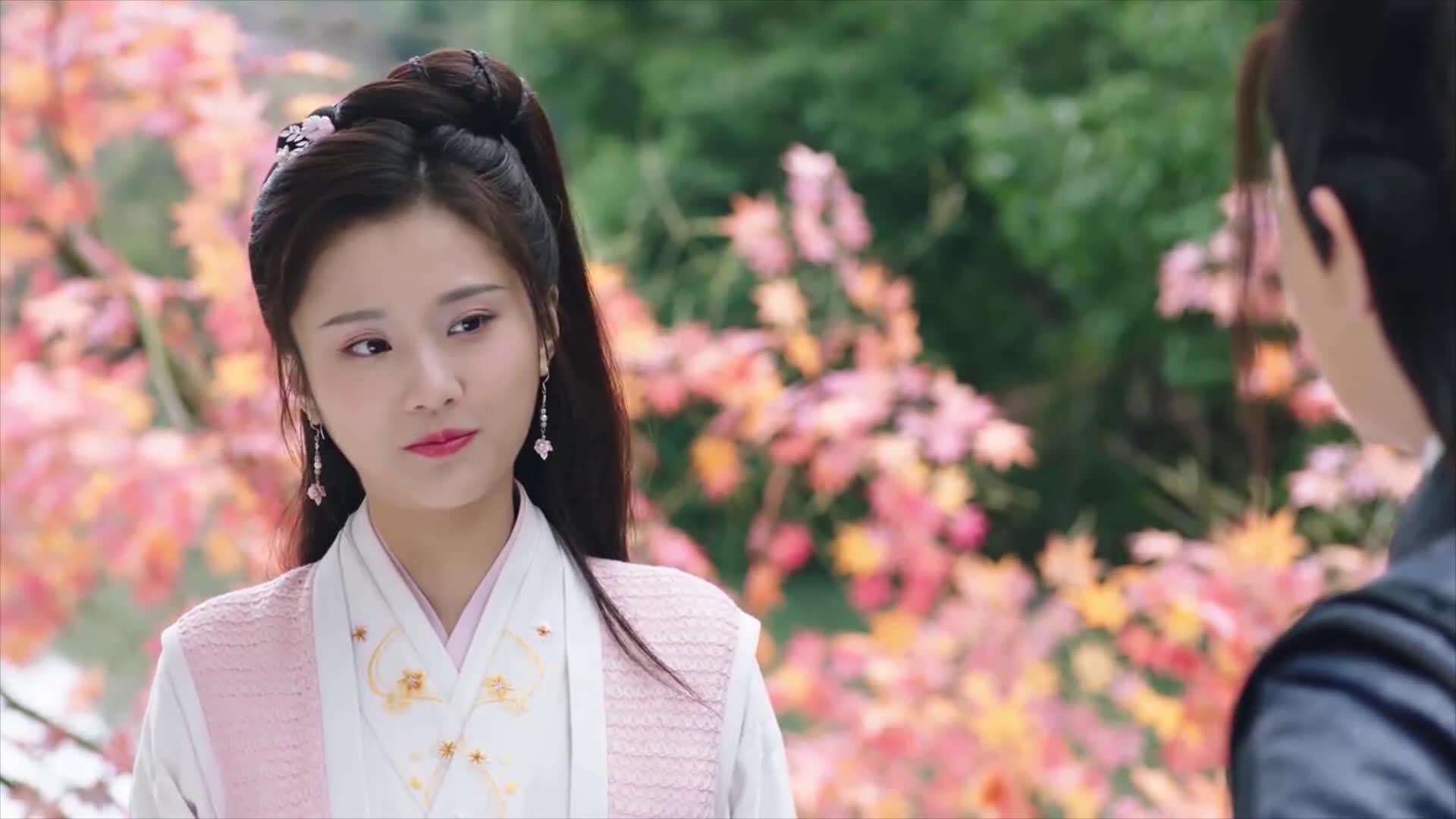 乐鱼体育-米兰双雄激烈竞争，意甲局势紧张